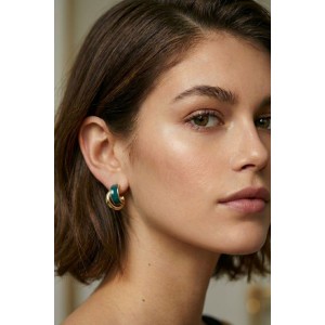 Emerald C-Hoops Earrings