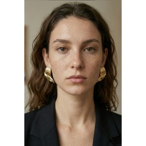 Vintage-Inspired Gold Statement Earrings
